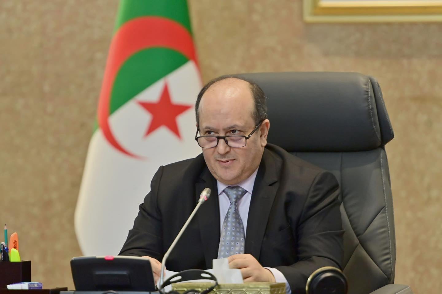 Prime Minister meets with representatives of the National Union of Taxi Drivers