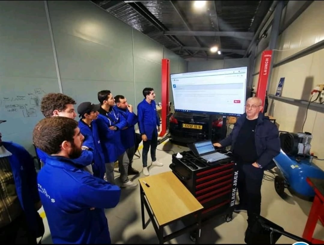 Strategic partnership to qualify tomorrow’s competencies in automotive mechanics