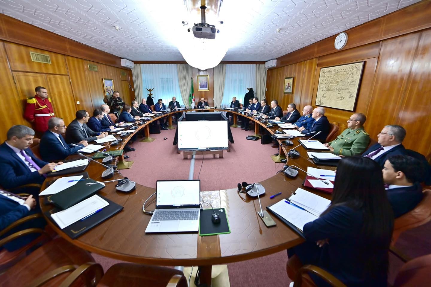 Prime Minister Chairs Joint Ministerial Meeting