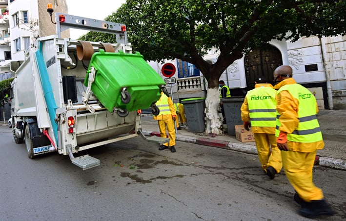 Algiers: 4,500 Workers and 390 Trucks for Waste Collection During Ramadan