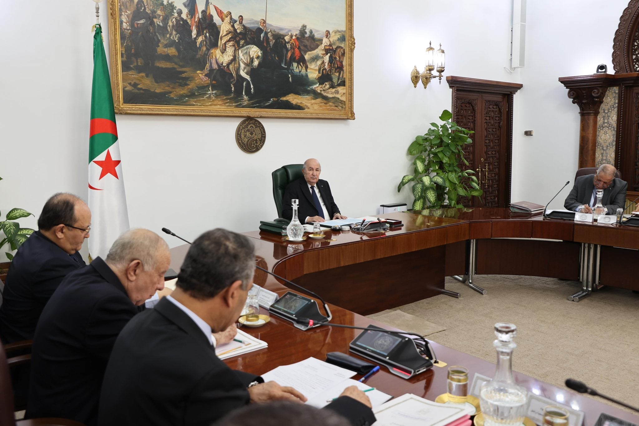 President of the Republic Chairs Council of Ministers Meeting