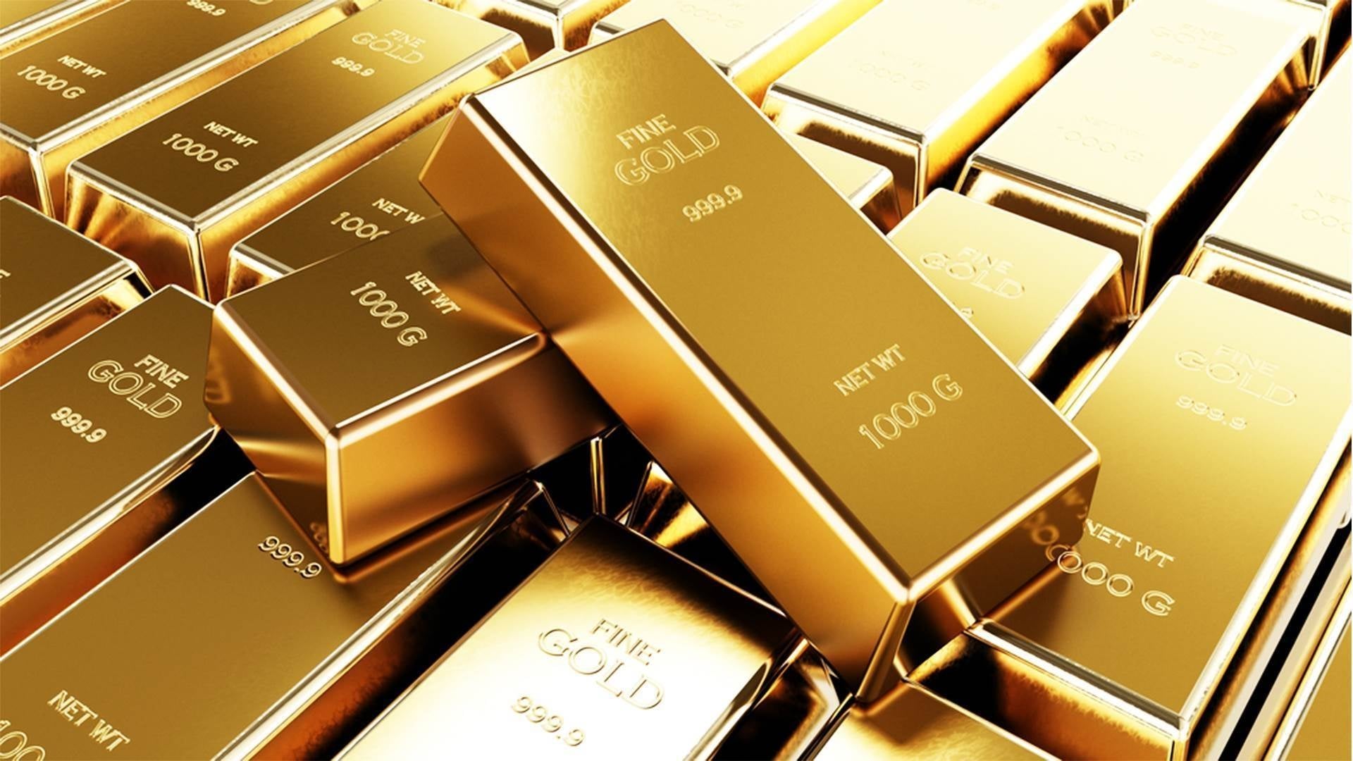 Gold prices decline