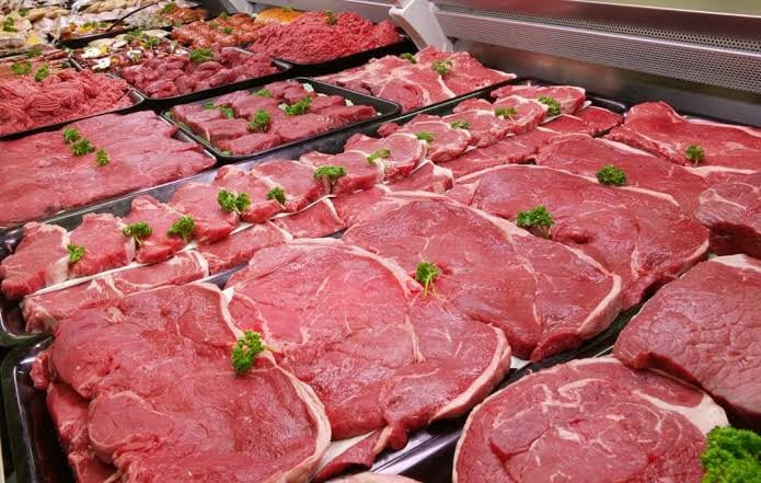 Speculators in Imported Fruits and Meats Banned from Commercial Activity