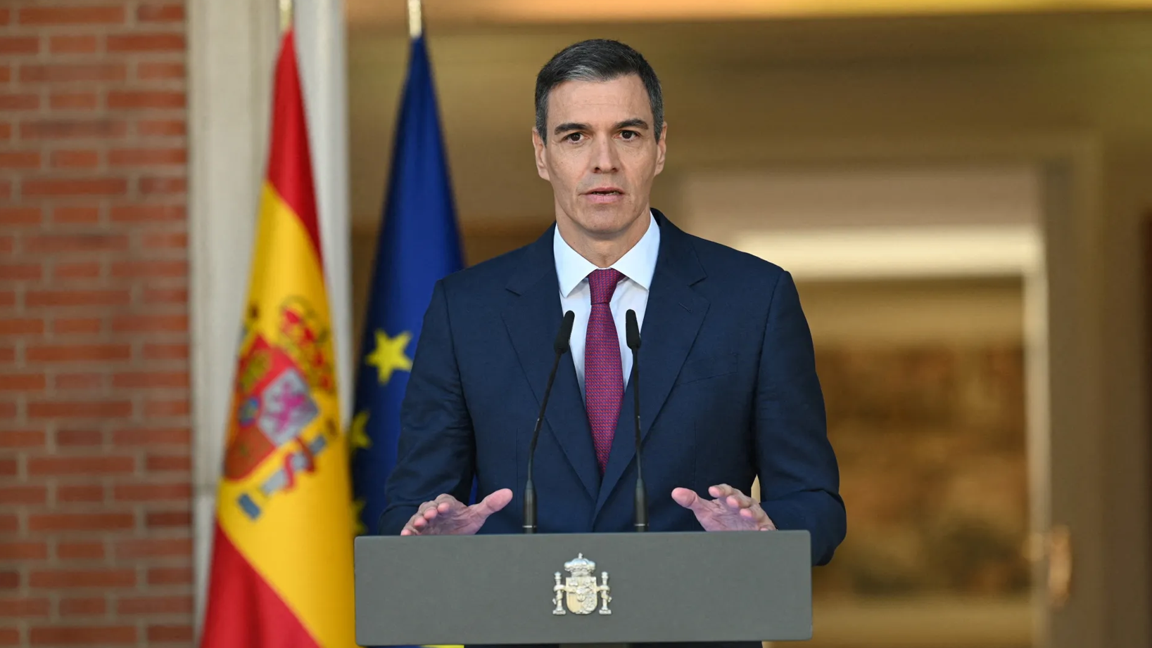 Spain withdraws its ambassador to the entity