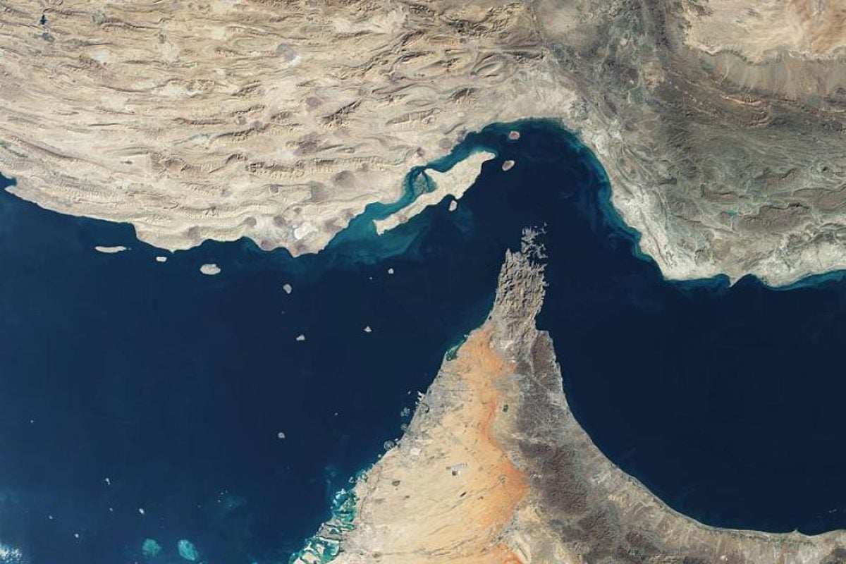 Iran Announces Full Opening of Strait of Hormuz for Remaining Ceasefire Period