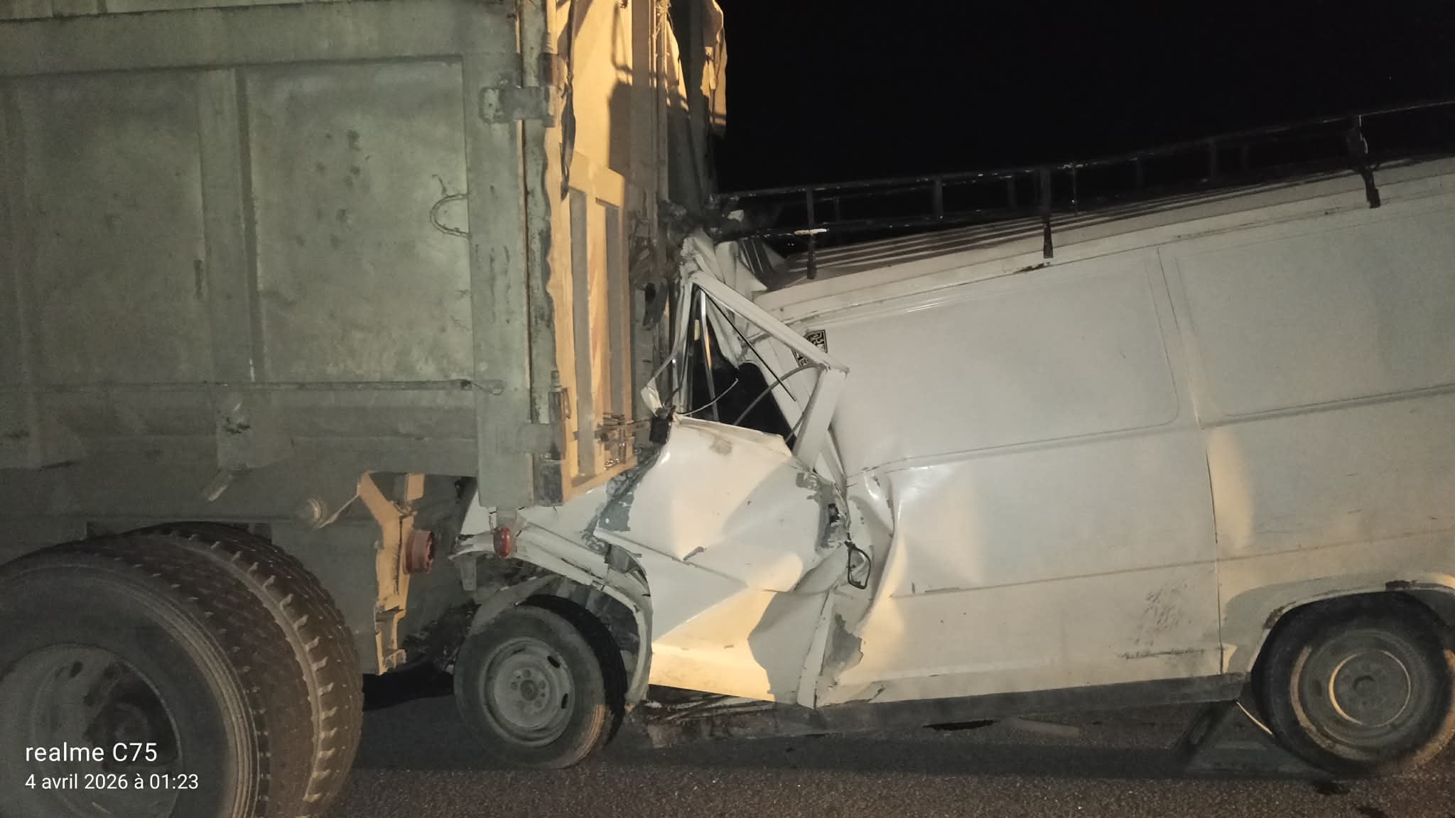 Two dead following a collision between a car and a truck in Medea