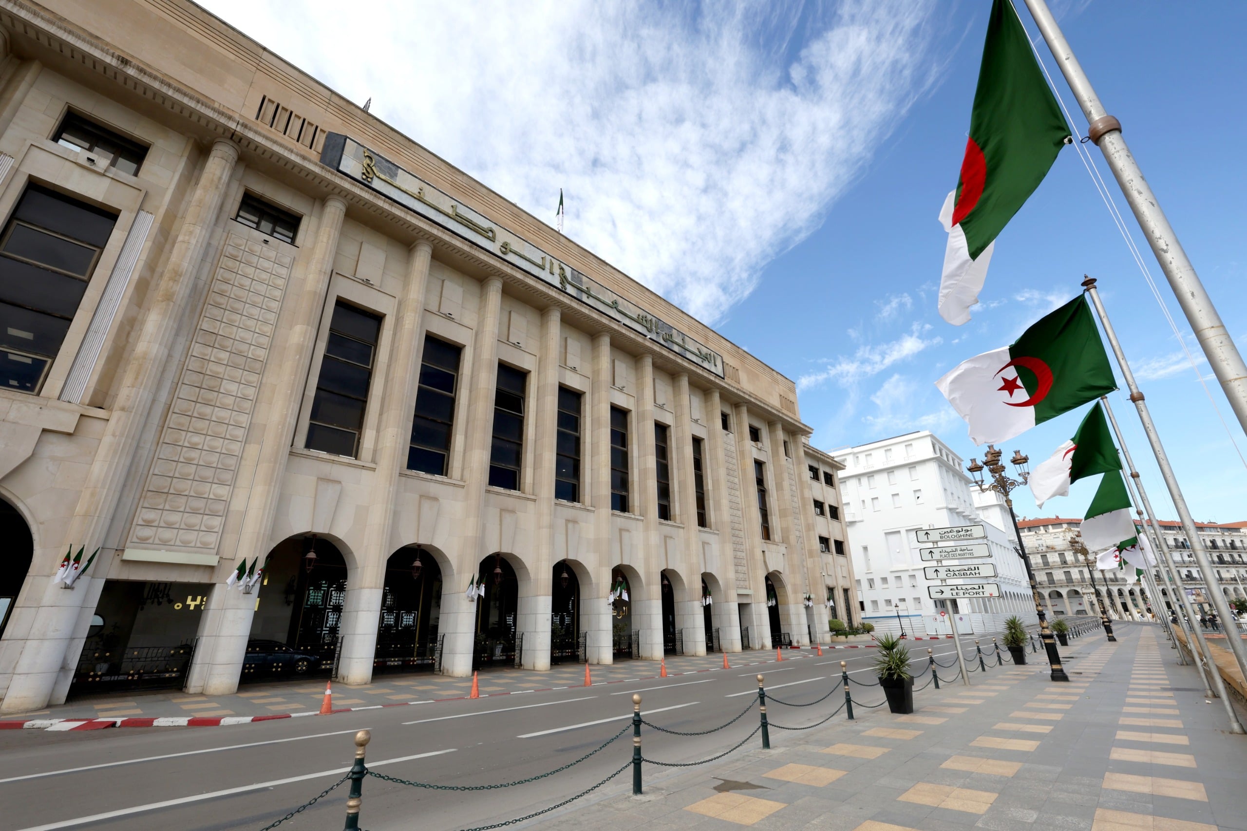 Legislative elections on July 2