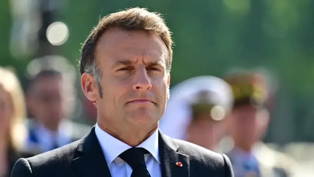 Macron Signals Desire to Rebuild France-Algeria Relations, Calls for New Chapter