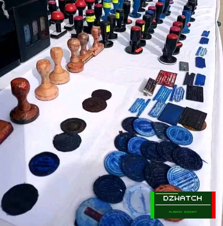 Oran Police Dismantle Forgery Ring, Seize 21 Fake Seals