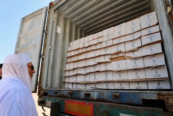 Algeria Sends 25,000 Copies of the Holy Quran to the Grand Mosque of Paris