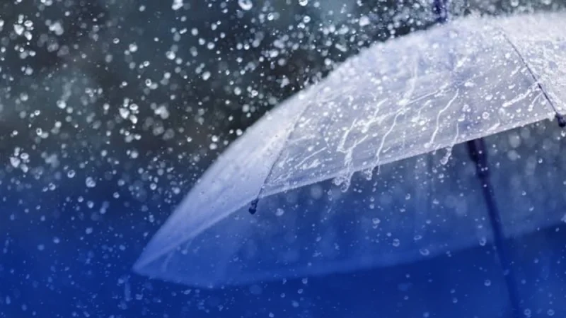 Thunderstorms Expected Across Several Algerian Provinces from Noon to Midnight