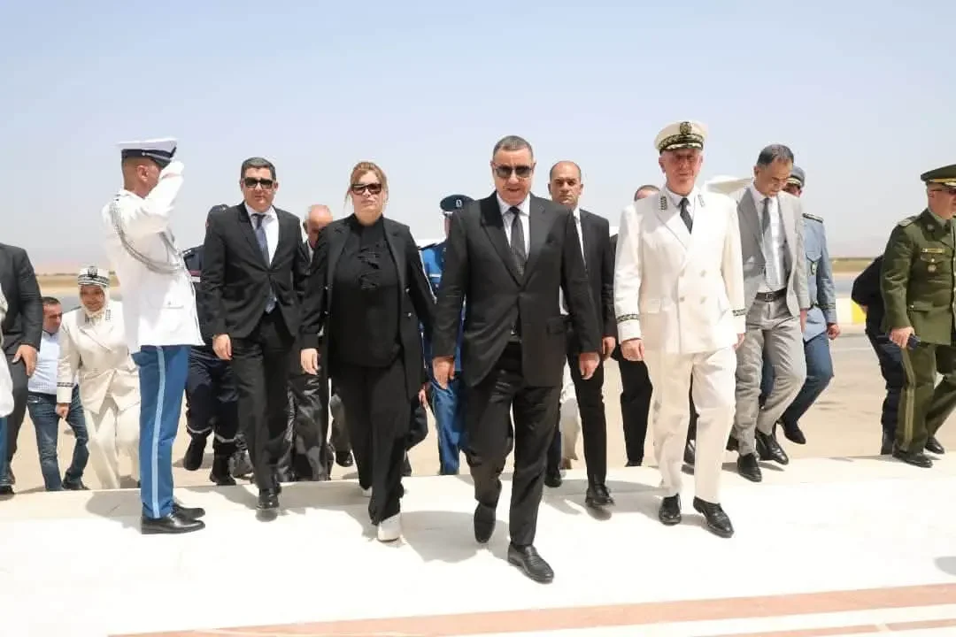 On President Tebboune’s Instructions, Sayoud Visits Tlemcen to Offer Condolences to Wildfire Victim’s Family