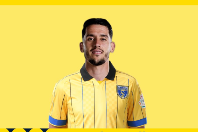 Al-Taawoun Signs Algerian Defender Zineddine Belaïd on Three-Year Deal