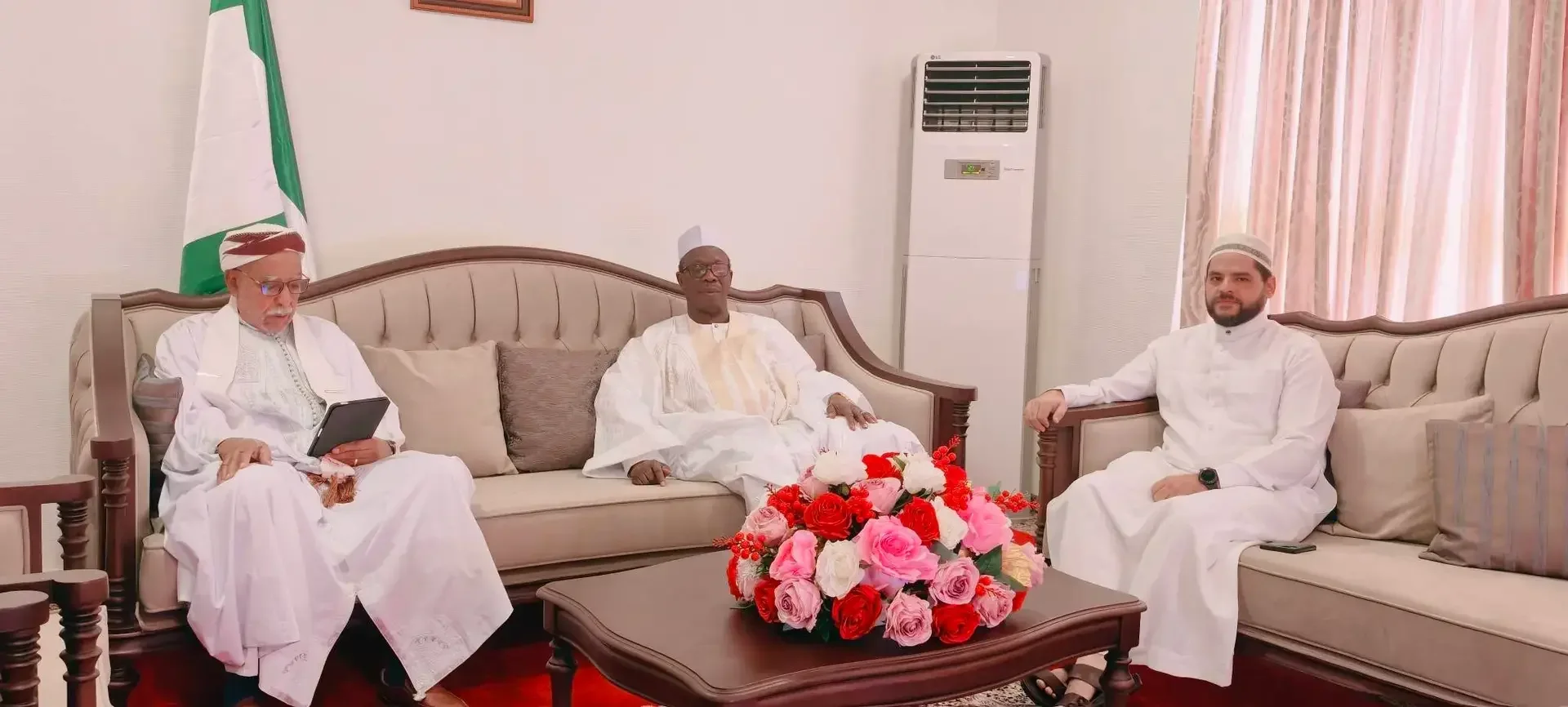 Cheikh Sidi-Ali Belarabi Tidjani Visits Nigeria to Deepen Ties