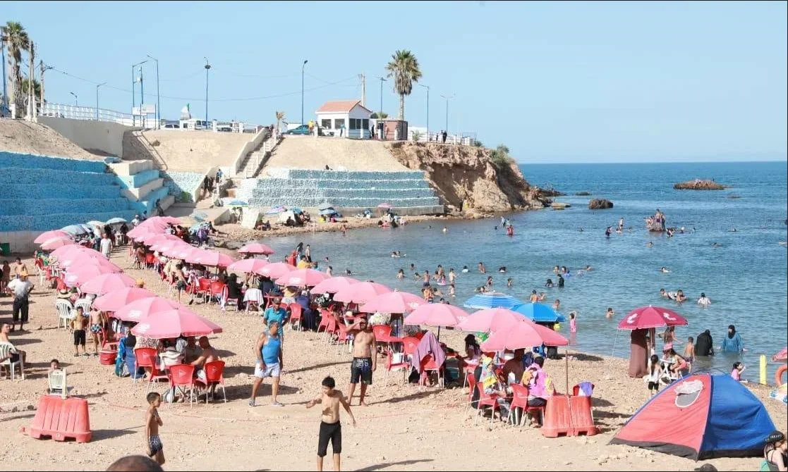 Oran Authorities Act to Counter Illegal Beach Exploitation