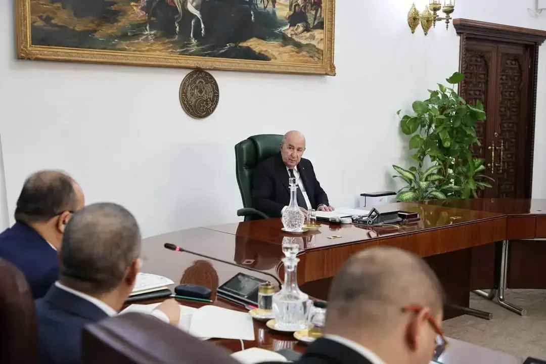 Tebboune Supervises Administrative Optimization Effort