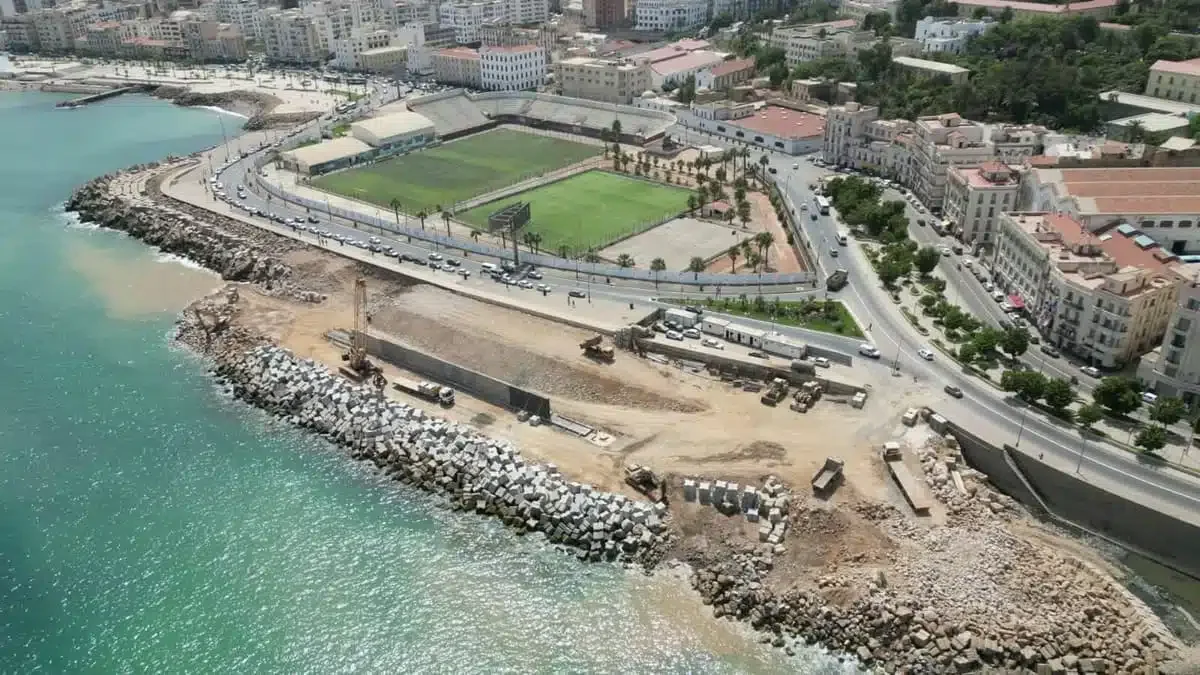 Glass Walkways, Promenades Shape Algiers Waterfront