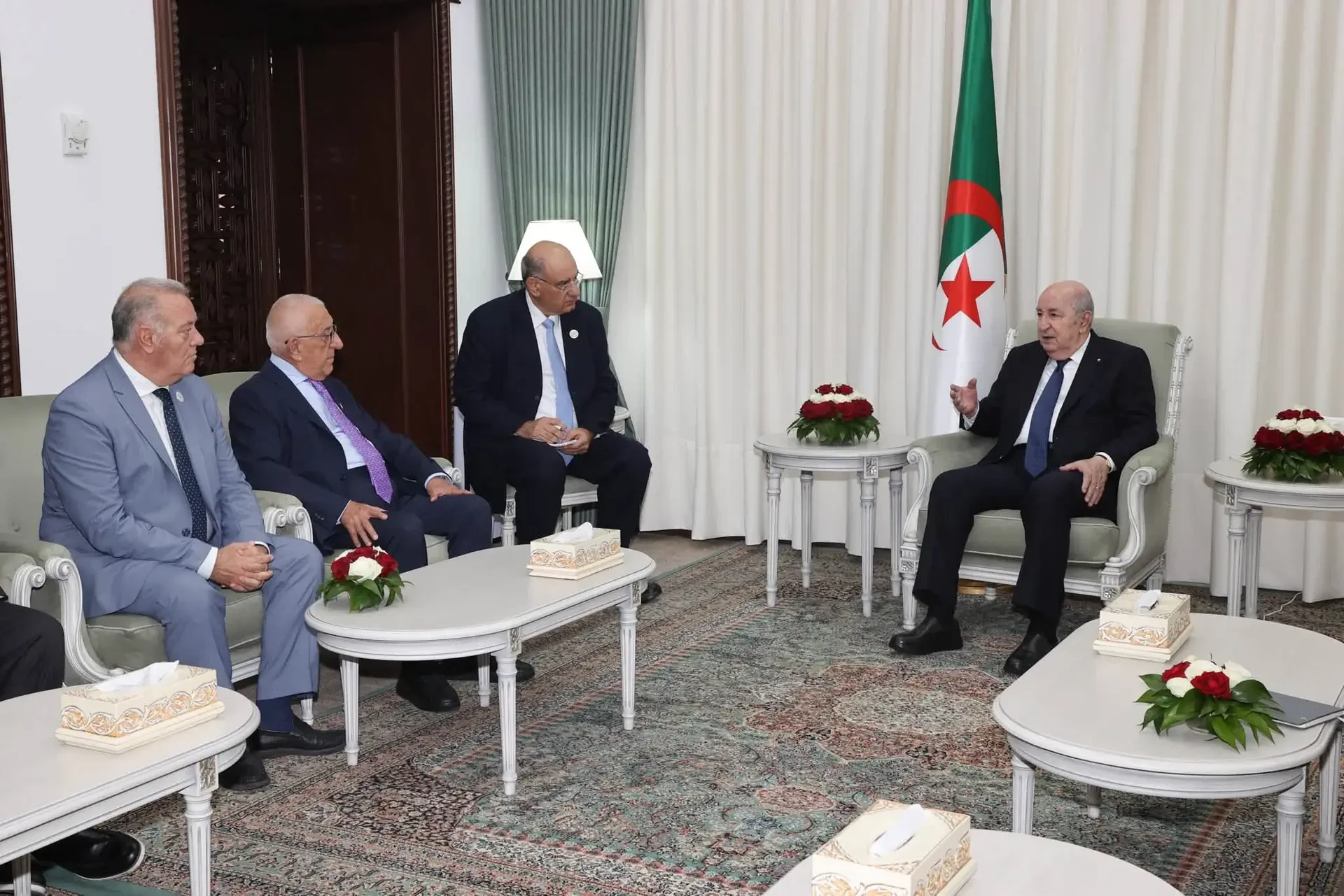 Greek Parliament Speaker Kaklamanis Meets President Tebboune in Algiers