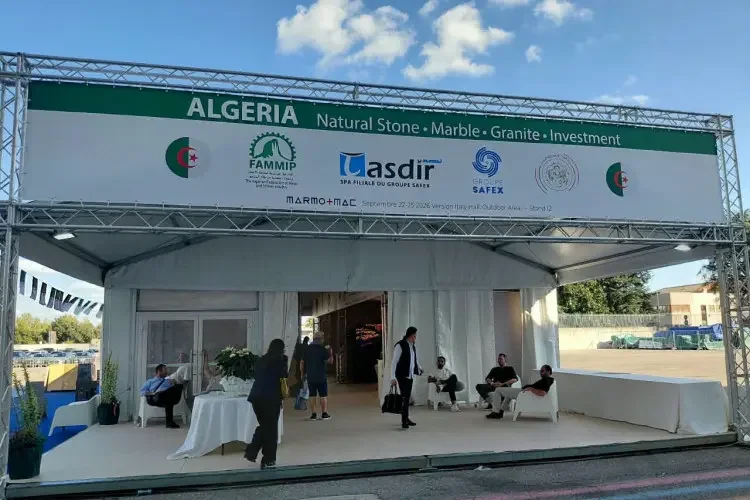 Five Algerian Firms Showcase Natural Stone in Italy