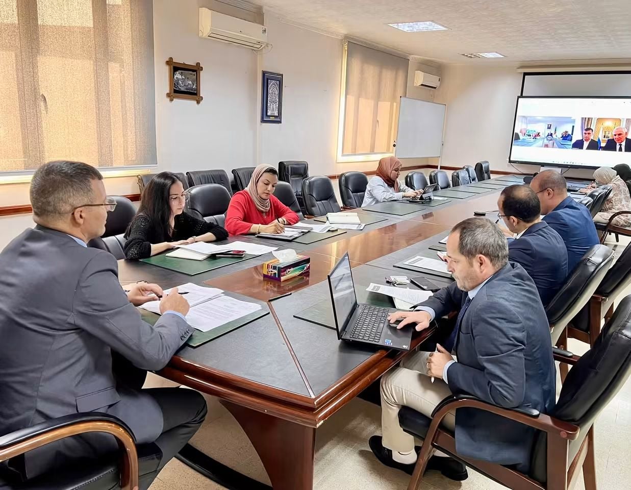 AAPI Director-General, Russian Council Chairman Discuss Investment Program
