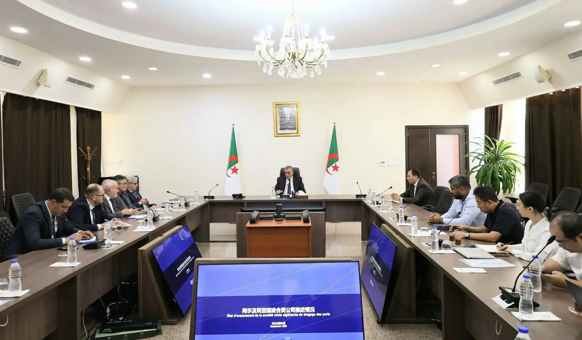 Minister Djellaoui Reviews Port Dredging Joint Venture Plans