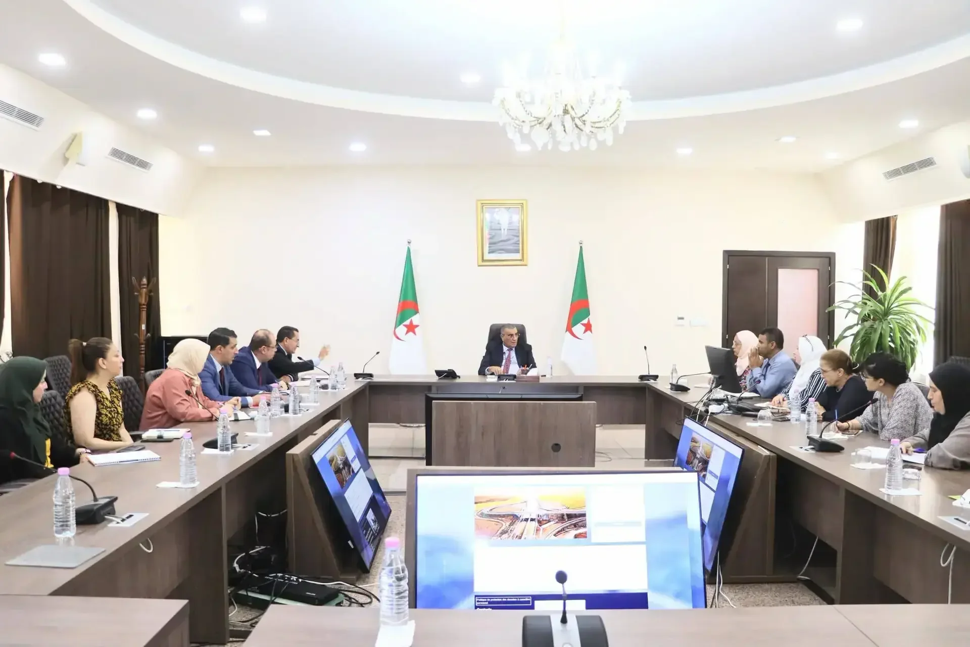Public Works Ministry Unveils Digital Services for Businesses