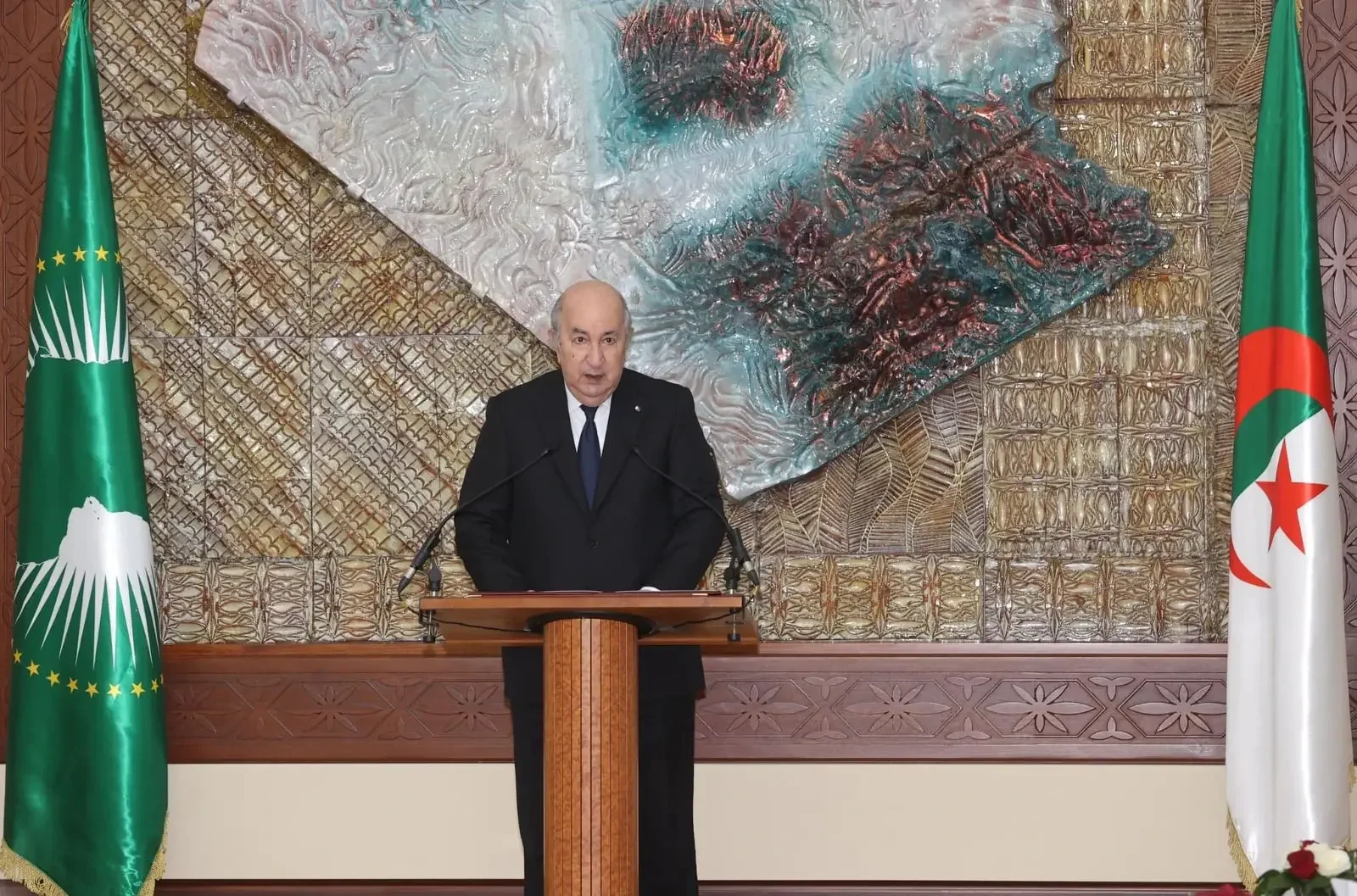 AU Peace and Security Council Lauds Tebboune's Efforts Against Extremism