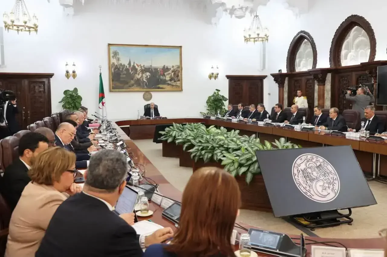 President Tebboune Allocates Funds for Algerian Hajj Pilgrims