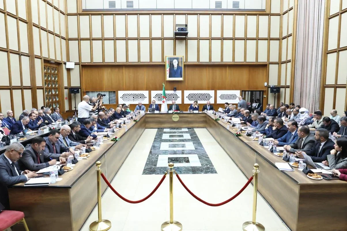 2027 Finance Bill Aims for 4.2% Growth, Improved Living