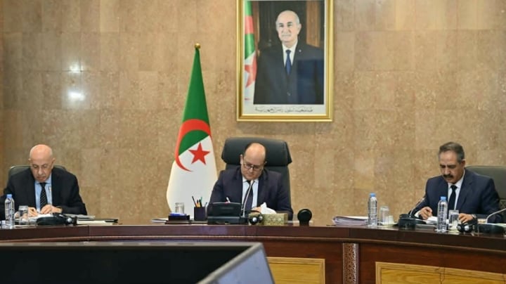 Laghouat-Tamanrasset Railway Launch Planned, Methane Reduction Prioritized