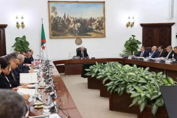 Tebboune Mandates Wage Hikes, No New Taxes in 2027 Budget