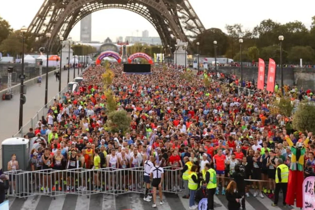 Abderrazak Charik Claims Podium at 20km de Paris 2026