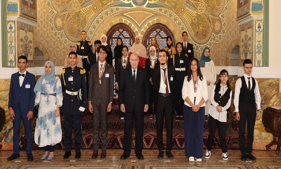 President Tebboune Honors Top Students in Algeria