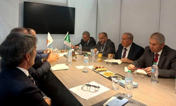 Sonatrach meetings at Gastech