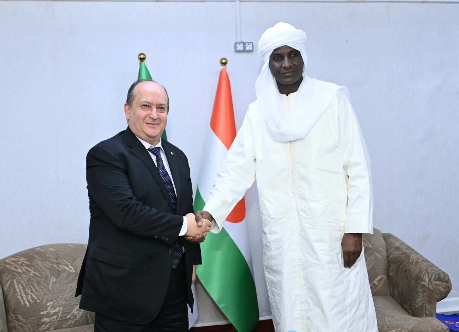Prime Minister Sifi Ghrieb Oversees Niger Exploration Well Launch