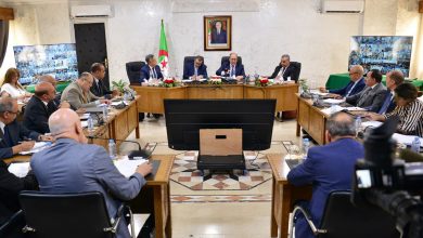 Prime Minister Sifi Ghrieb Directs Governors for Social Year Preparedness
