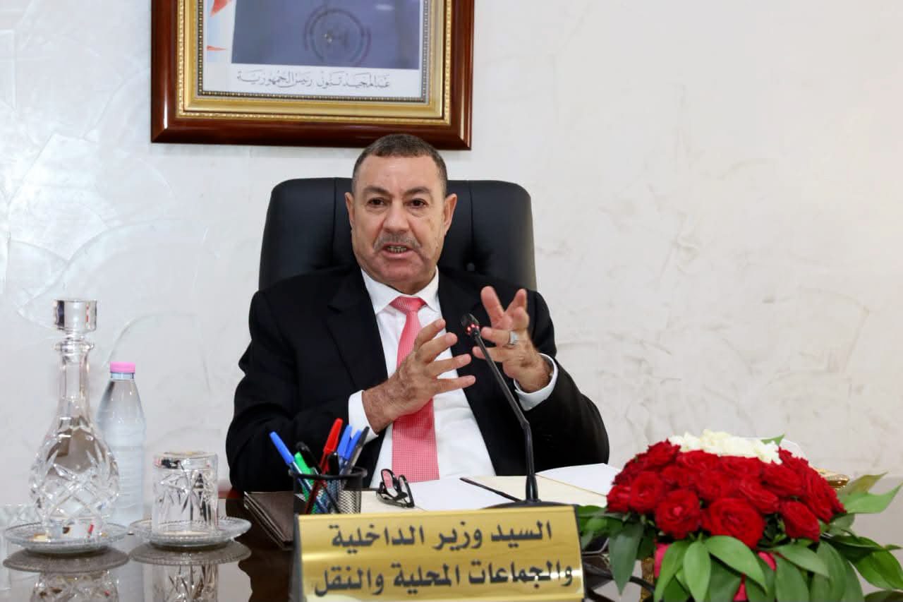 Minister Sayoud Orders Intensified Coastal Anti-Smuggling Efforts