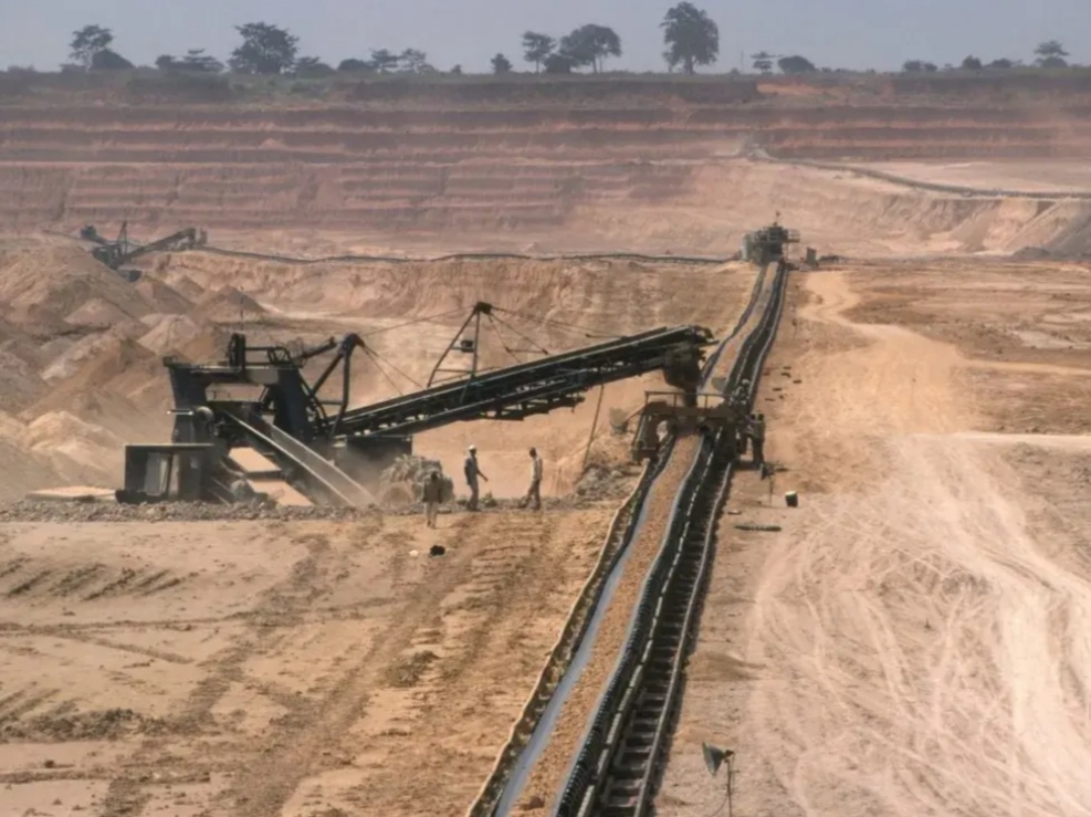 Sonatrach Signs Contracts for Integrated Phosphate Project