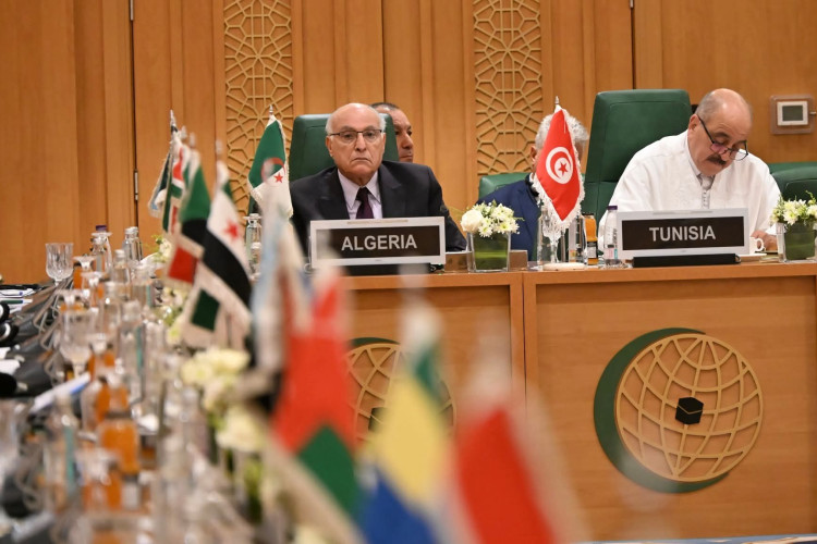 OIC Session Hears Algerian Call for End to Israeli Aggression