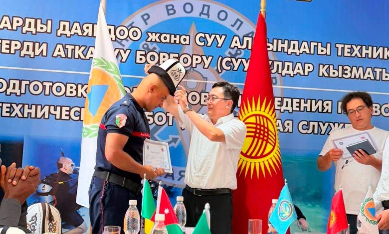 Lieutenant Bouali Earns Second-Degree Diver Certificate in Kyrgyzstan