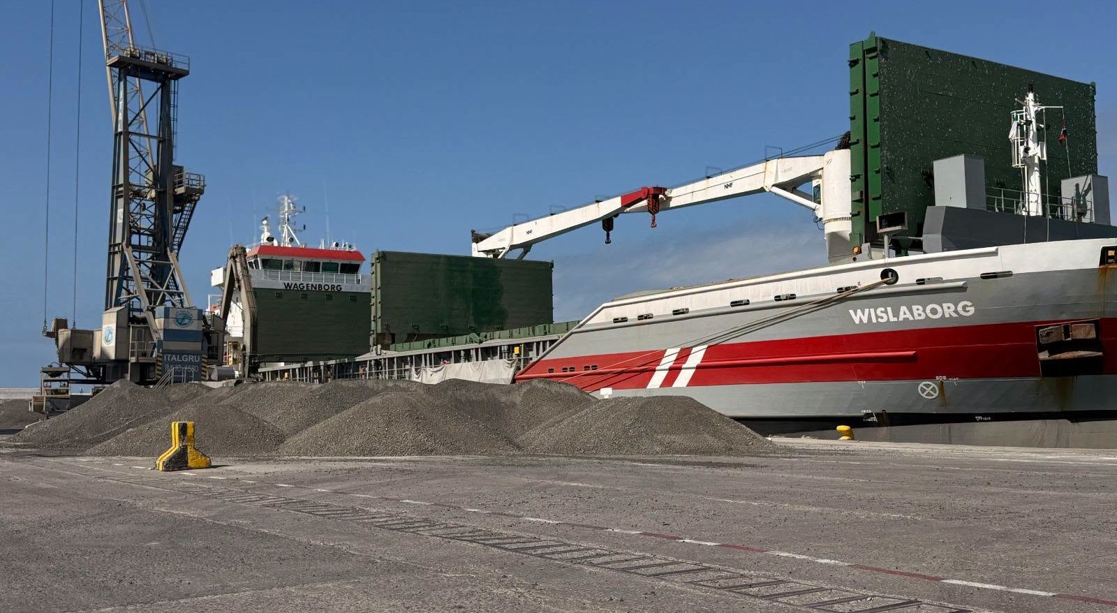 Ténès Port Operations Drive Non-Hydrocarbon Export Growth