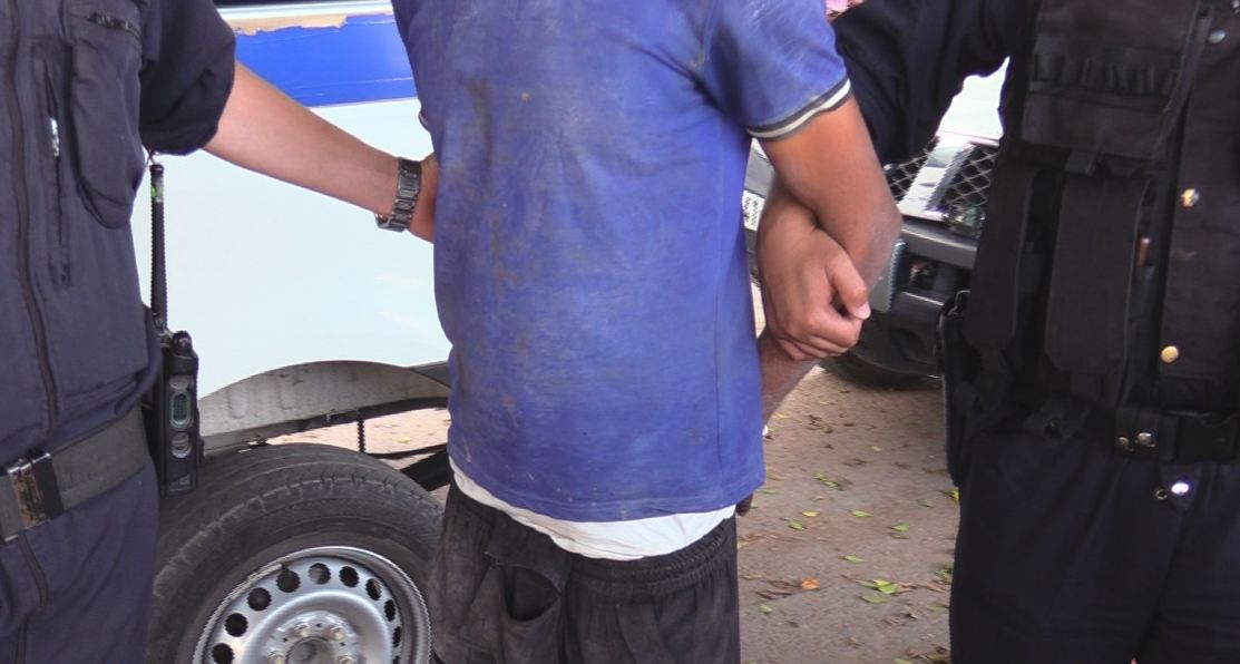 Security Services Detain Drug Suspect in Mascara