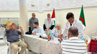 Palestinians Donate Blood in Algiers for Fire Victims