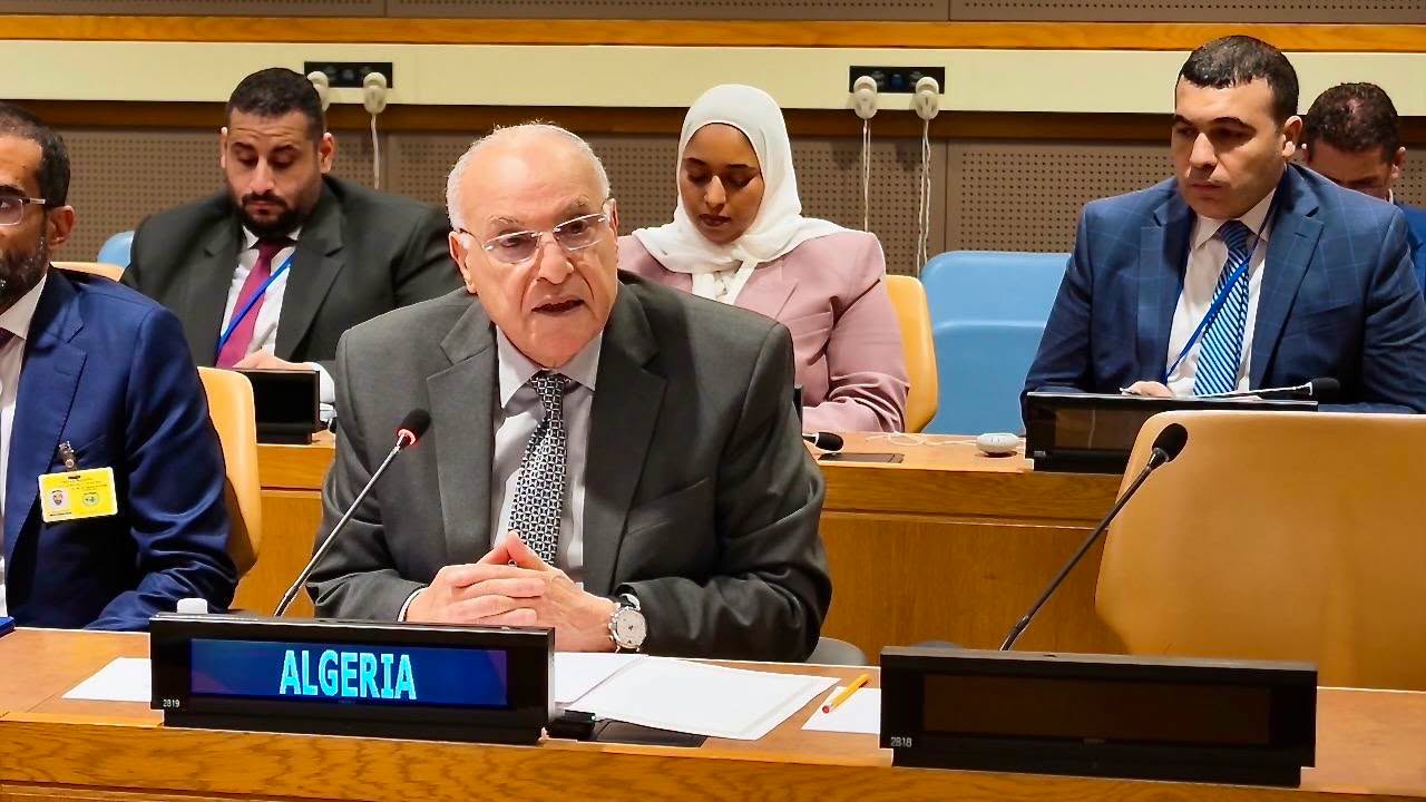 Hamas Praises Algeria's Firm Stance on Gaza, Palestinian Rights