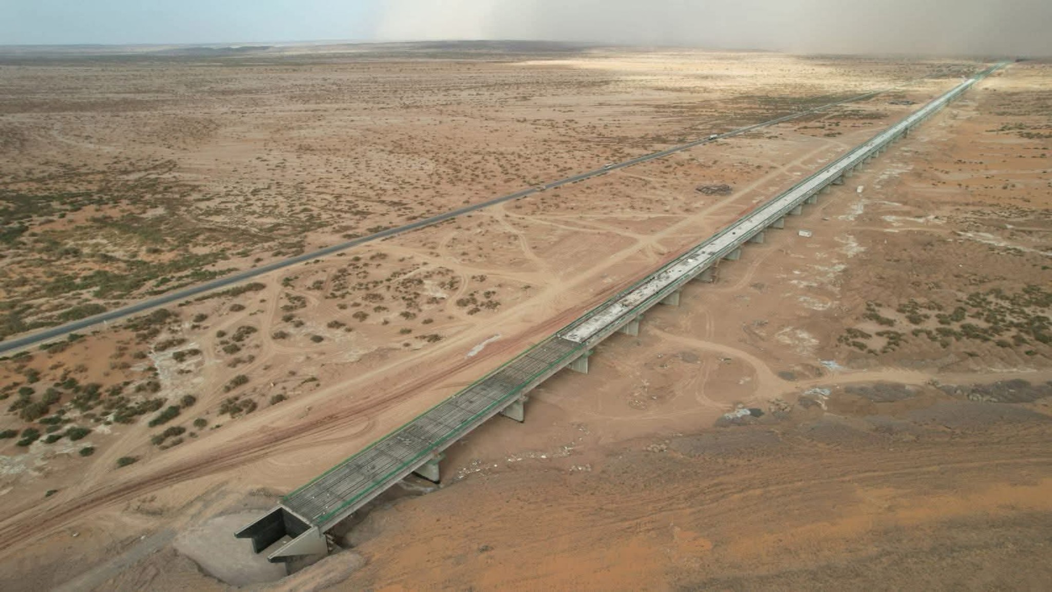 Minister Djellaoui Mobilizes Teams for Alger-Tamanrasset Railway Acceleration