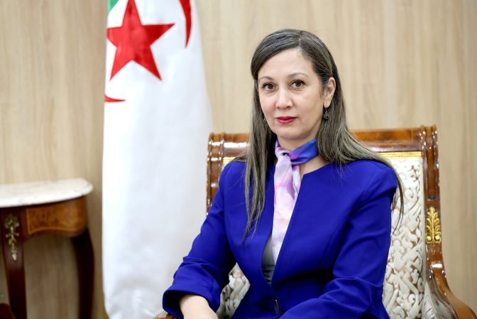 People's National Assembly President Praises Imams' National Role