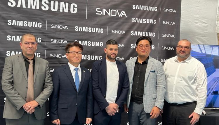 Korean Ambassador Highlights Sinova-Samsung Industrial Model