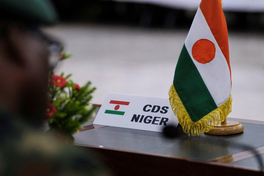 Algiers Firmly Opposes Military Intervention in Niger Crisis