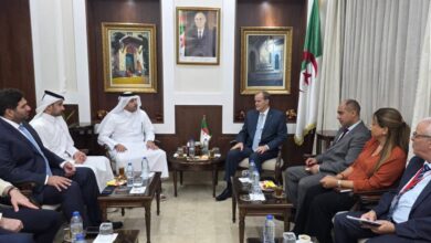 Minister Rezig Hosts Qatari Business Delegation for Trade Talks