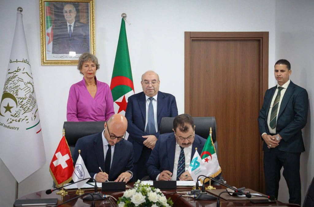 Swiss Roche, Saidal Sign Deal for Local Cancer Drug Output